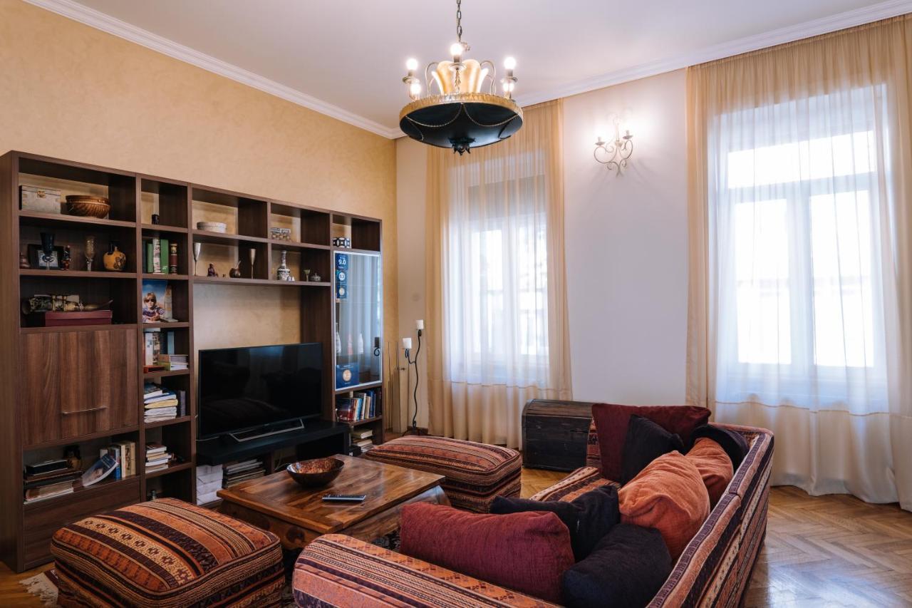 The Home Timisoara Ngoại thất bức ảnh