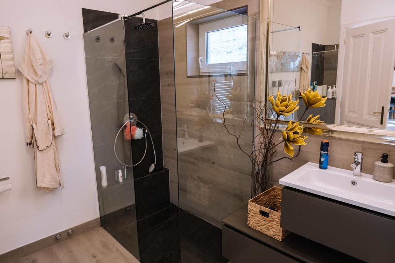 The Home Timisoara Ngoại thất bức ảnh