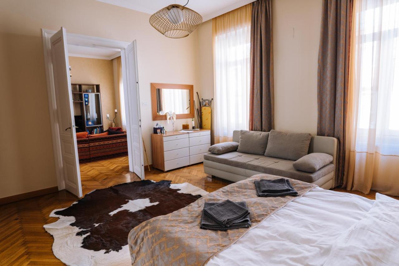 The Home Timisoara Ngoại thất bức ảnh